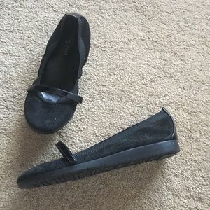 Cole Haan black suede ballet flats 6B